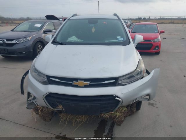 Chevrolet Trax Lt Image 13