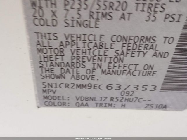 Nissan Pathfinder Platinum Image 11