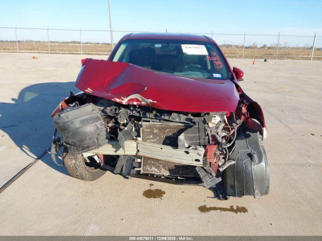 Nissan Versa 1.6 S+ Image 5