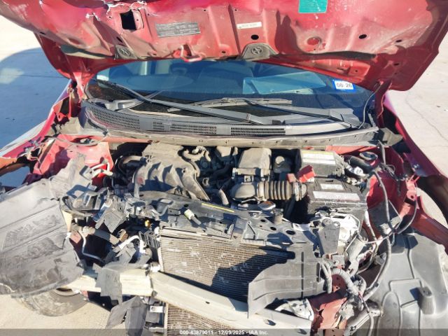 Nissan Versa 1.6 S+ Image 10