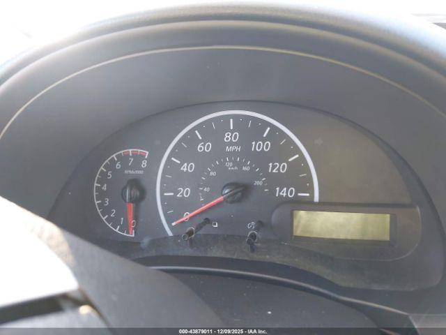 Nissan Versa 1.6 S+ Image 2