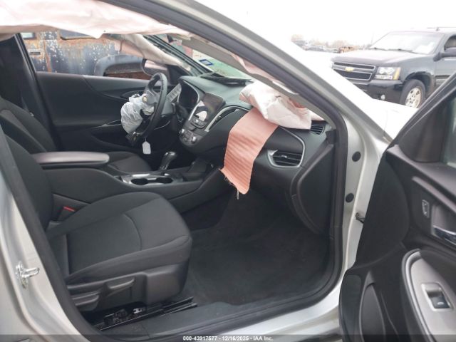 Chevrolet Malibu Fwd 1fl Image 3