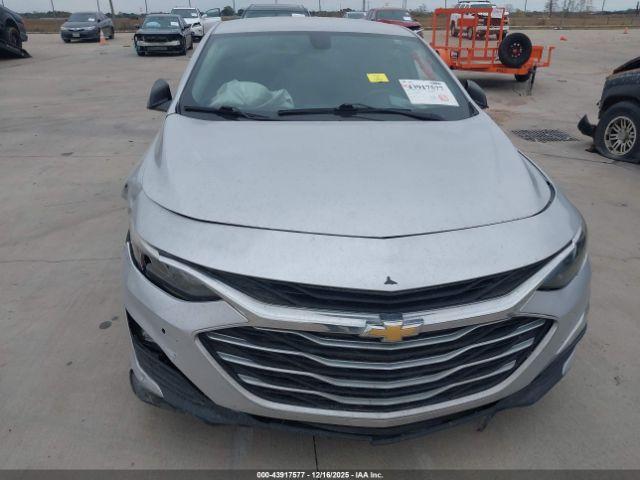 Chevrolet Malibu Fwd 1fl Image 9