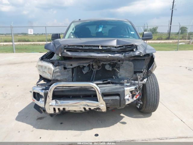 Toyota Tundra Sr5 4.6l V8 Image 10