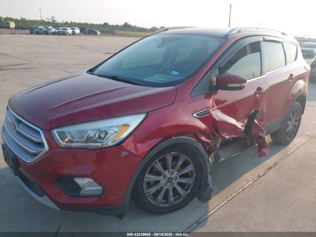 Ford Escape Titanium Image 8