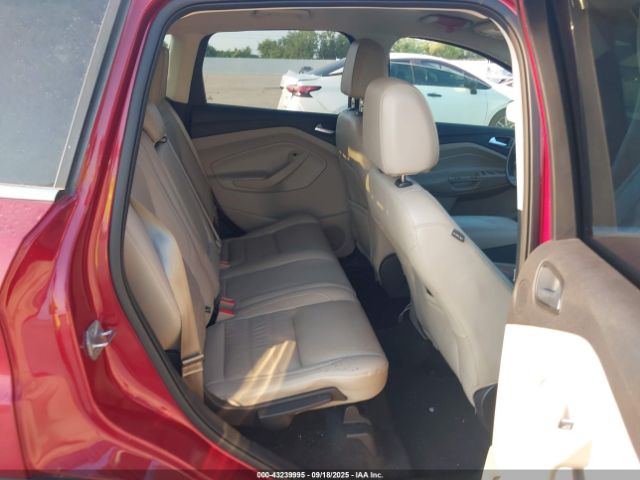 Ford Escape Titanium Image 10