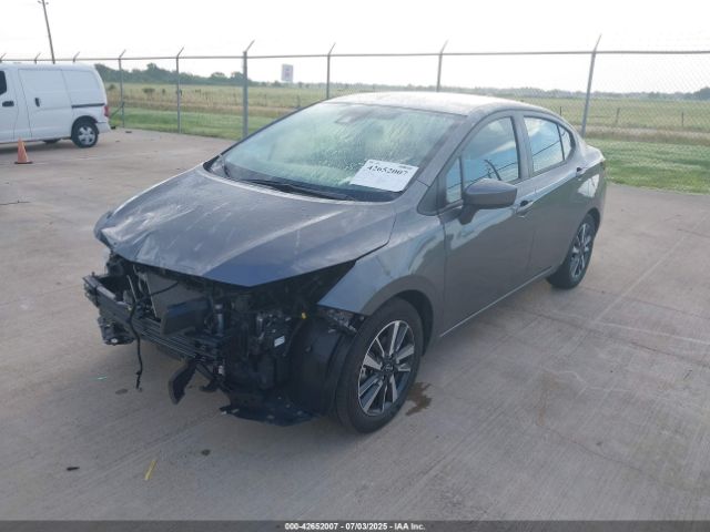 Nissan Versa 1.6 Sv Image 2