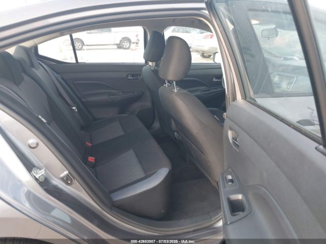 Nissan Versa 1.6 Sv Image 5