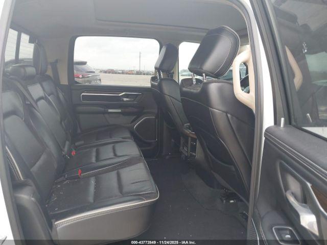 Ram 1500 Laramie  4x2 5'7 Box Image 9